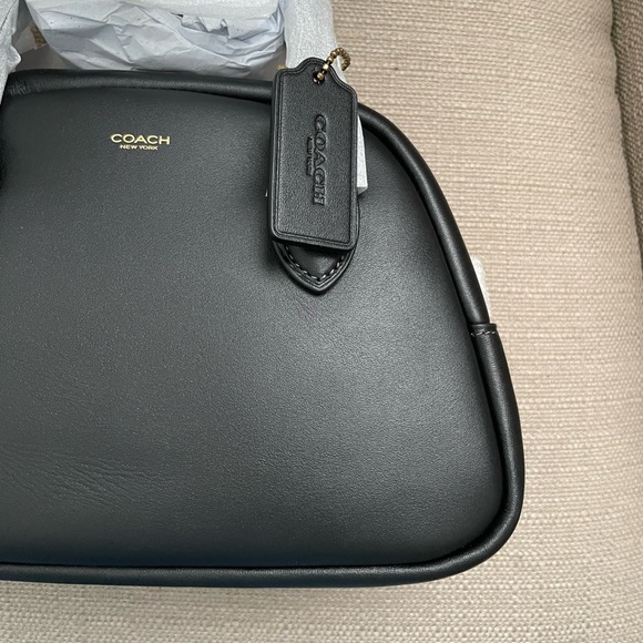 Coach Borough Bowling Bag in Colour Black new - Picture 4 of 14